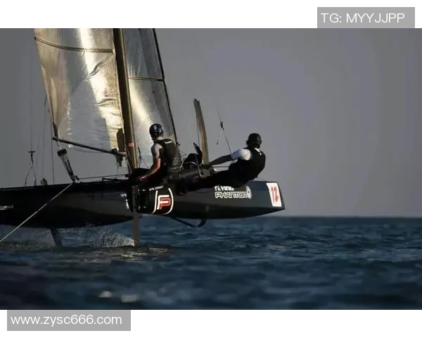 武汉足球队强势领跑联赛积分榜73分领先其他球队展现冠军实力